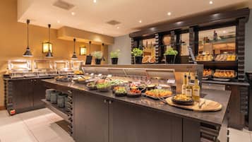 Daily buffet breakfast (EUR 31.50 per person)