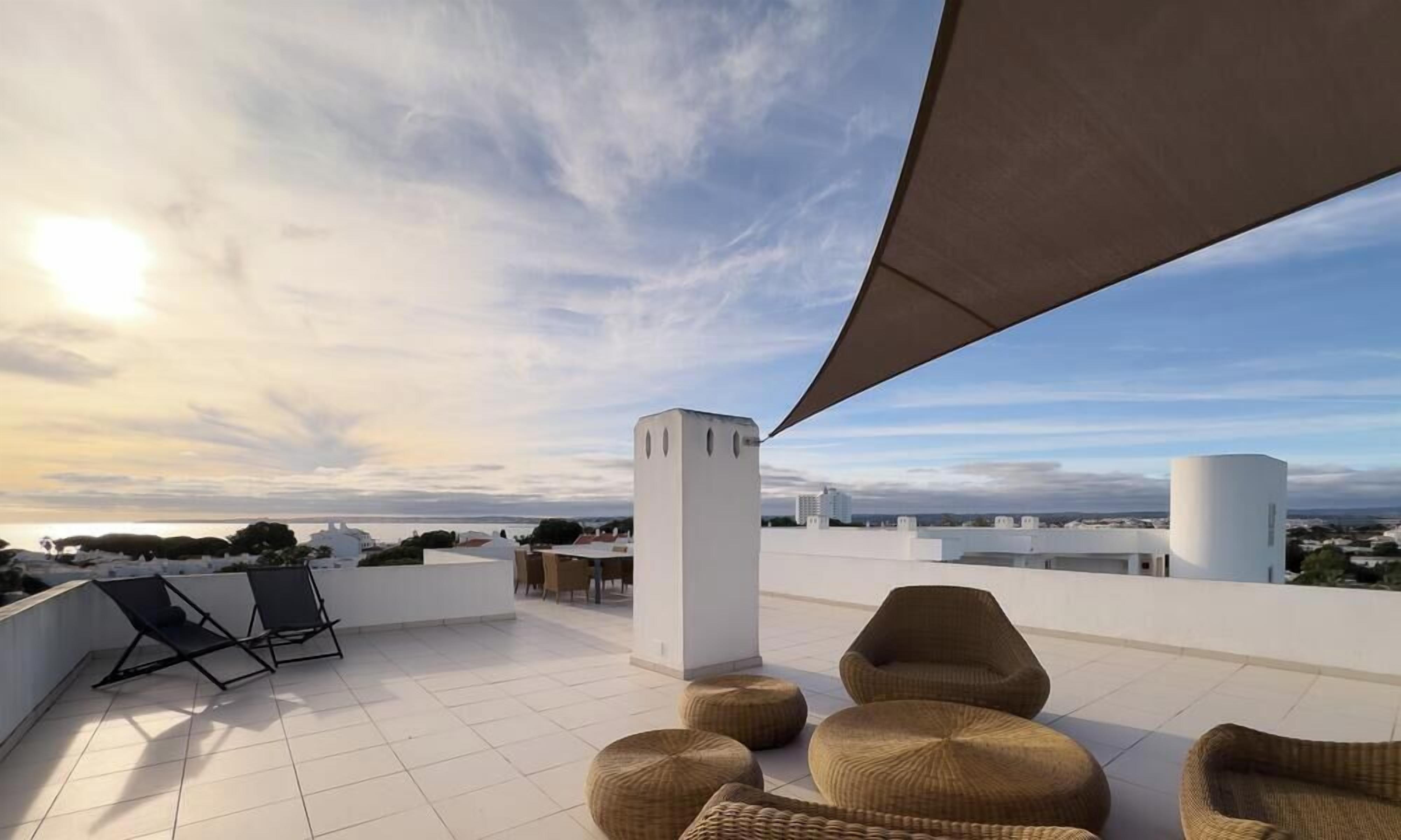 Apartamento superior, 2 habitaciones | Terraza o patio