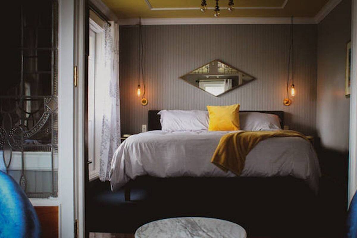 1 bedroom, premium bedding, down duvets, free wifi