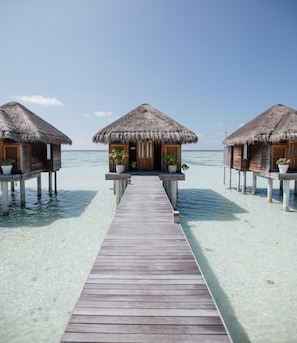 Body treatments, massages on the beach, body scrubs, facials - LUX* South Ari Atoll (Dhidhoofinolhu Island)