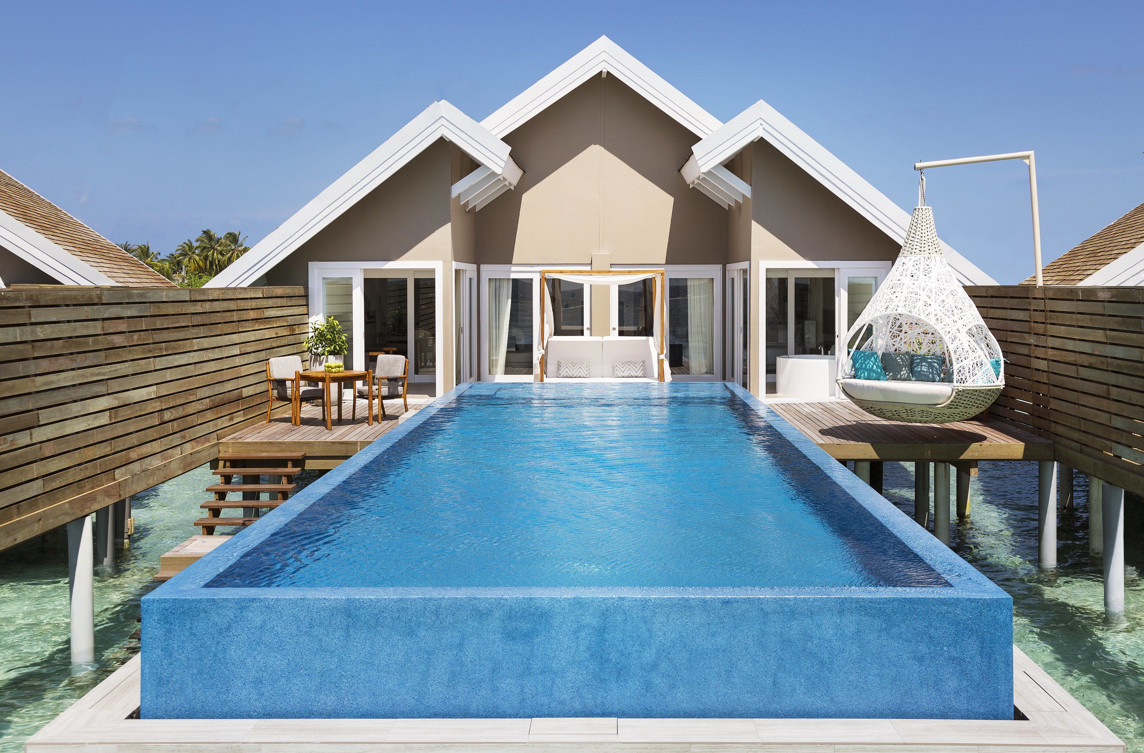 高級寝具、ミニバー、セーフティボックス (室内)、遮光カーテン