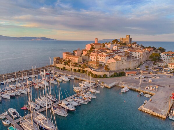 Beach nearby - Hotel Il Telamonio (Orbetello)