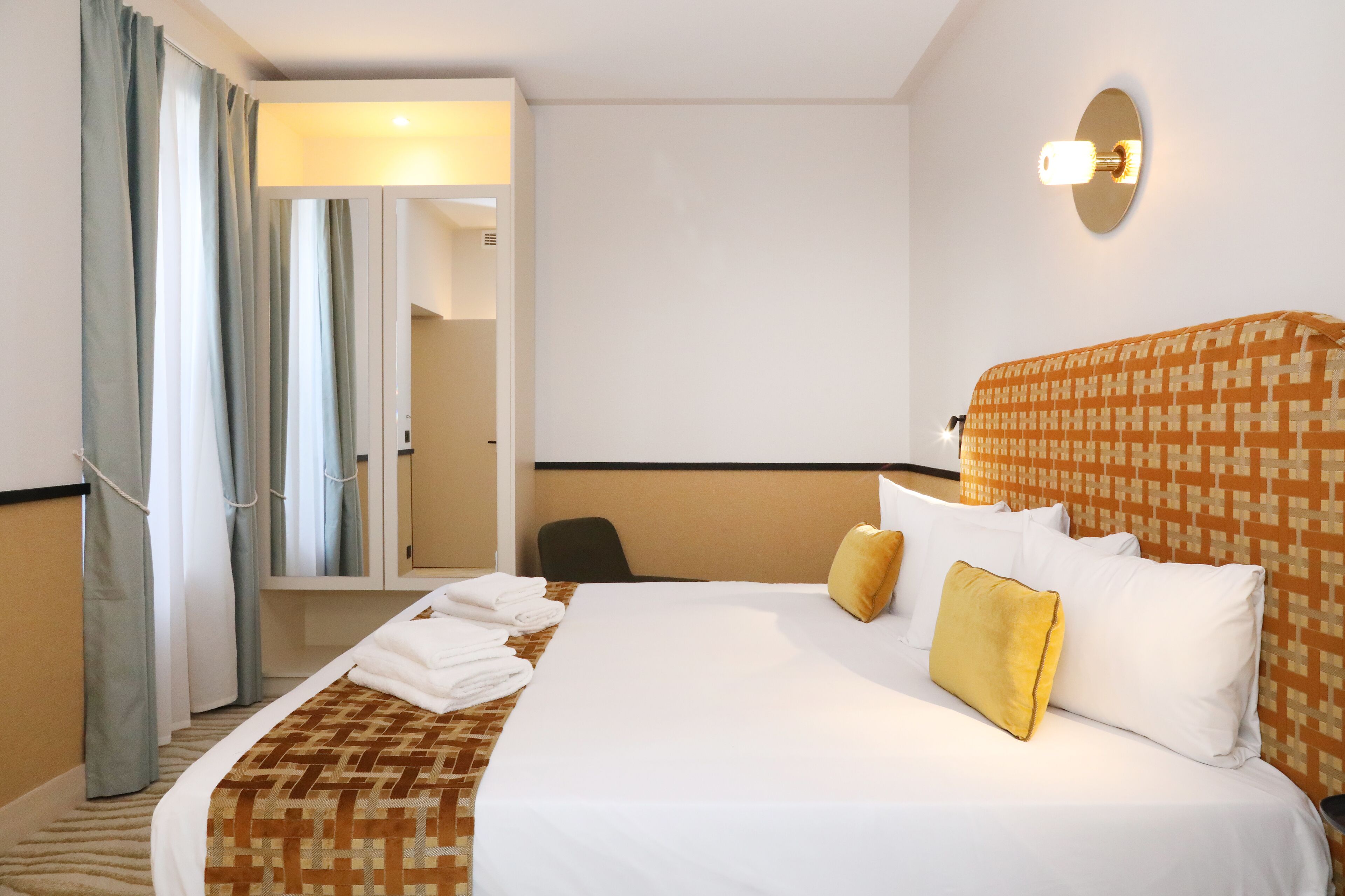 suite (one by the five) | select comfort beds, in-room safe, individually decorated, desk