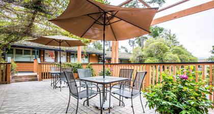 Clarion Collection Carmel Oaks Inn