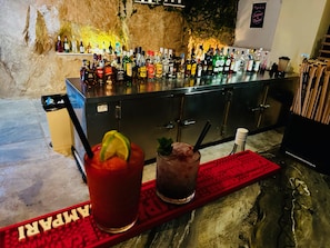 Bar vid poolen