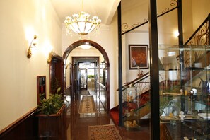 Kiosk voor inchecken/uitchecken