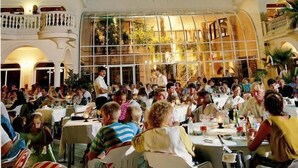 Breakfast, lunch and dinner served  - Best Lloret Splash (Lloret de Mar)