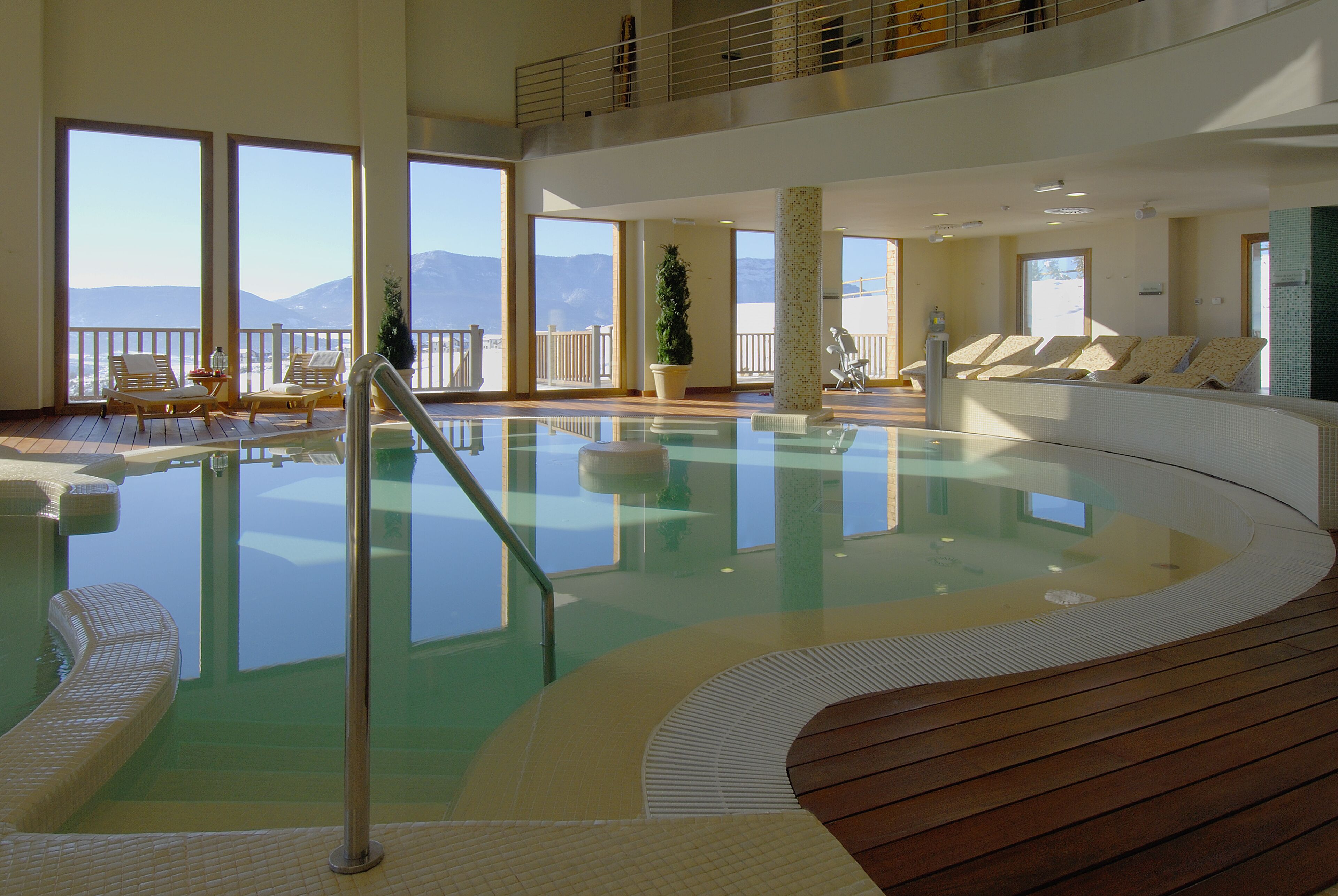 couples treatment room(s), sauna, steam room, turkish bath/hammam