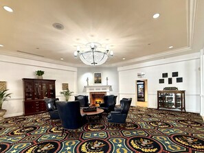 Lobby - Wyndham Gettysburg Hotel & Conference Center (Gettysburg)