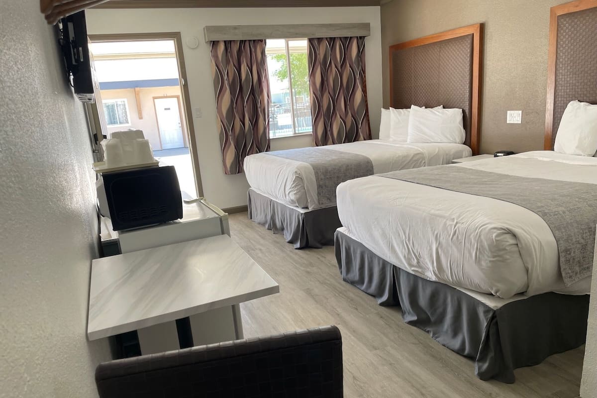 Egyptian cotton sheets, premium bedding, iron/ironing board, free WiFi