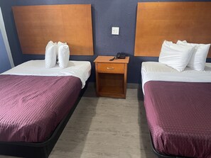 Free WiFi, bed sheets - Americas Best Value Inn Savannah (Savannah)