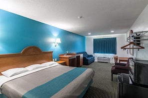 Wi-Fi de cortesia, roupa de cama, despertadores