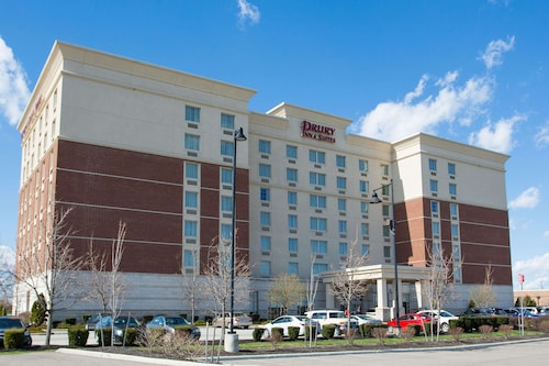 Drury Inn & Suites Columbus Grove City