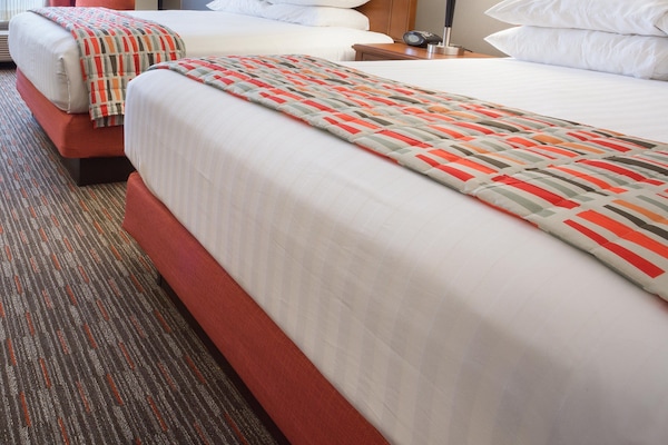 Pillowtop beds, desk, laptop workspace, blackout drapes