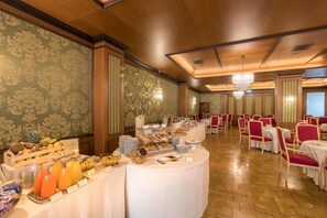Daily continental breakfast for a fee - Hotel Delle Palme (Lecce)