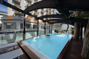 Seasonal outdoor pool, open 9:30 AM to 9:30 PM, pool loungers - Hotel Concord (Riccione)
