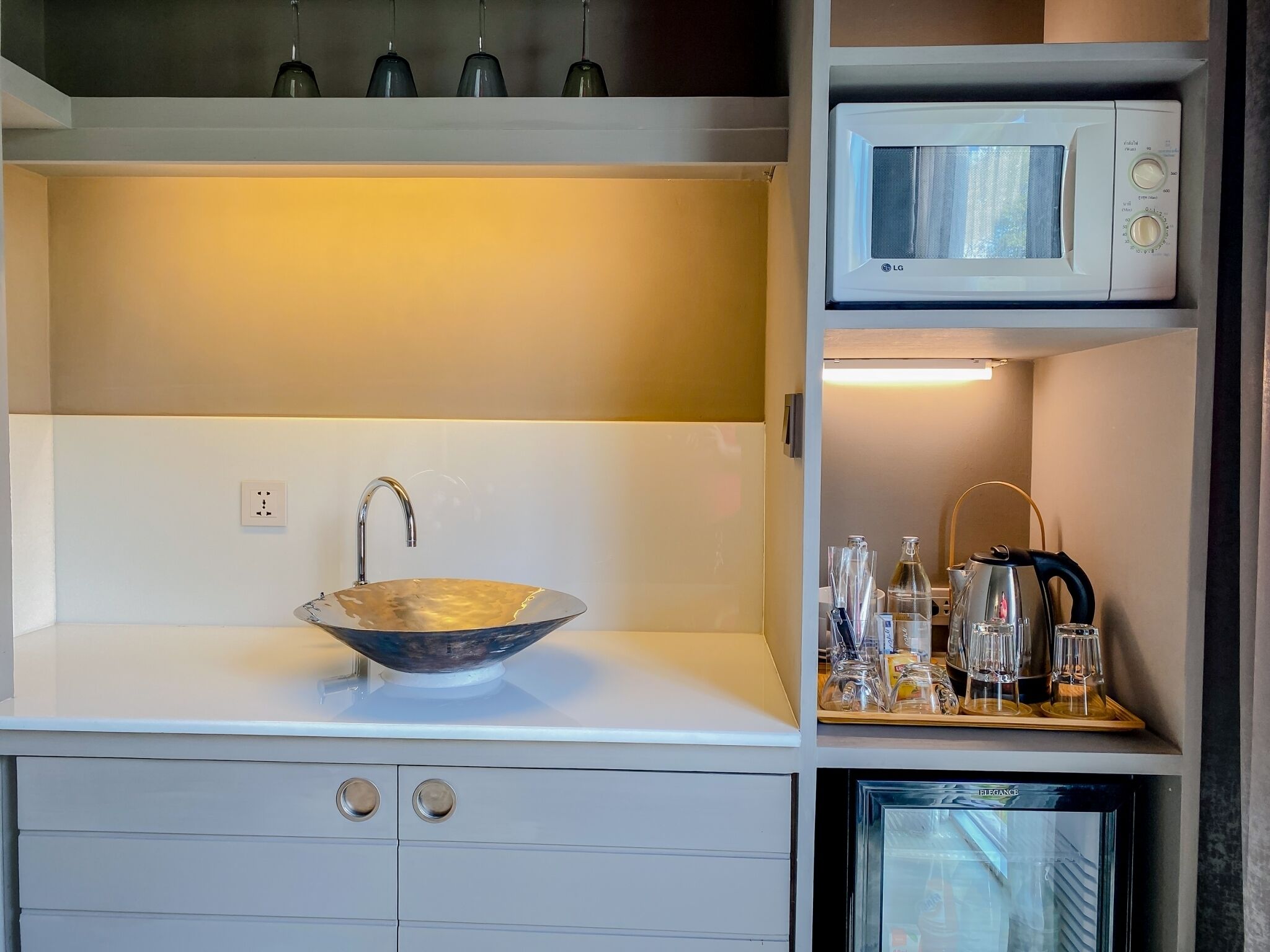 executive quadruple  | bathroom | shower, rainfall showerhead, designer toiletries, hair dryer