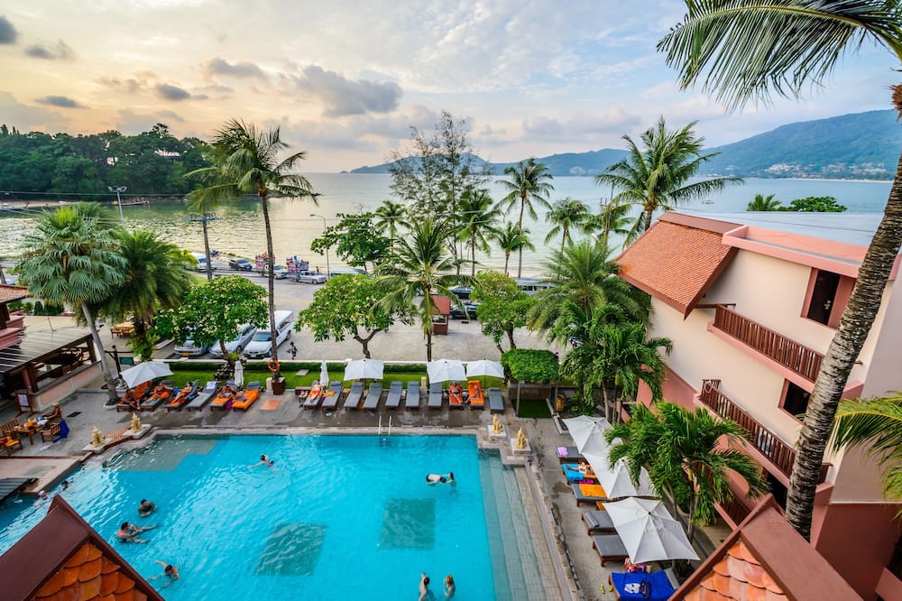 Seaview Patong Hotel