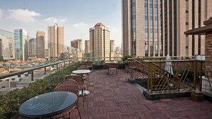 Terrace/patio - Pudi Boutique Hotel Fuxing Park Shanghai (Shanghai)