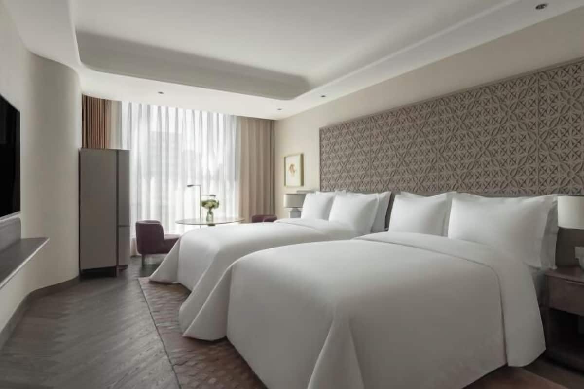 1 dormitorio, ropa de cama de alta calidad, minibar y caja fuerte