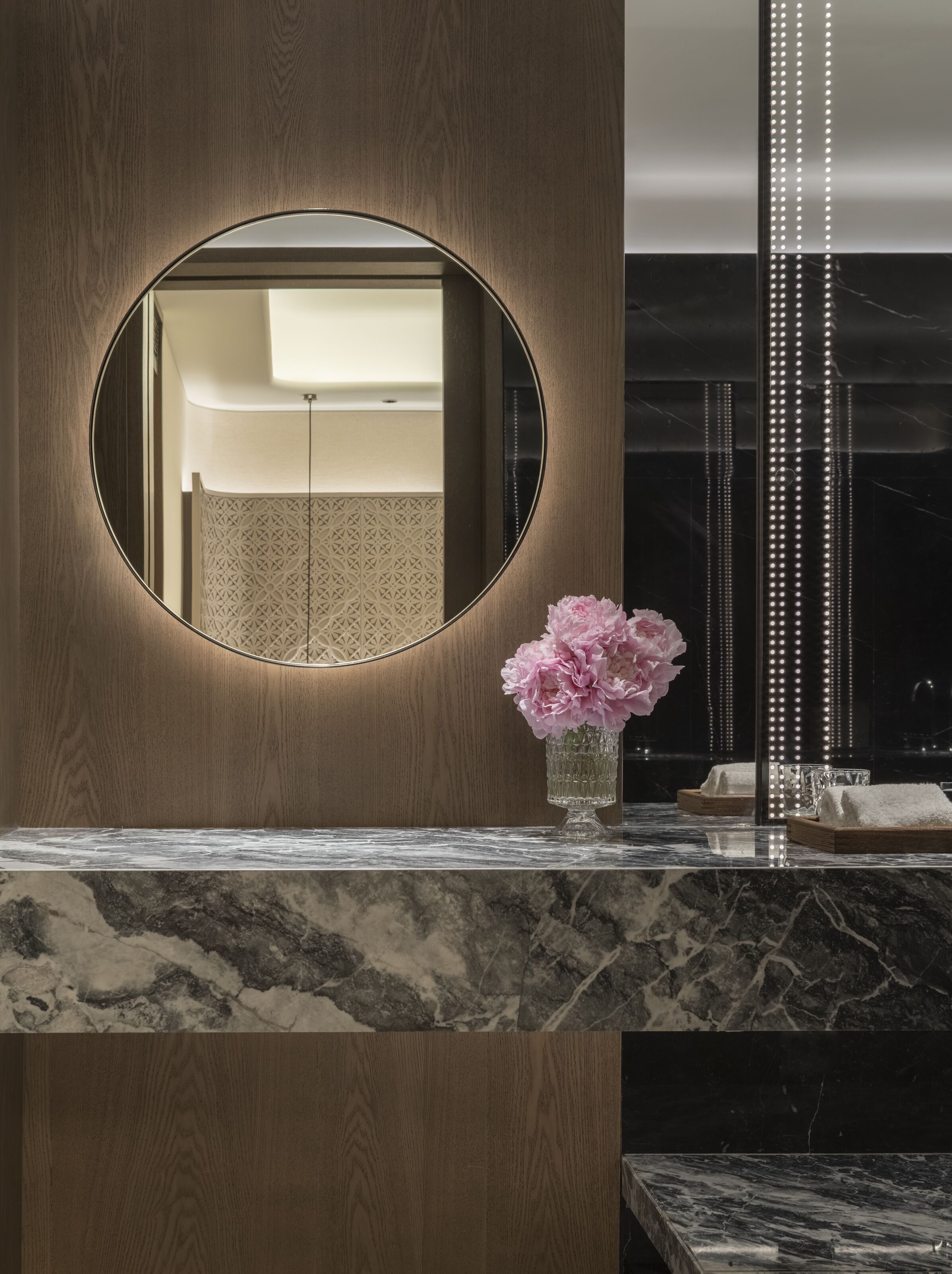 Bathroom | Separate tub and shower, deep soaking tub, rainfall showerhead