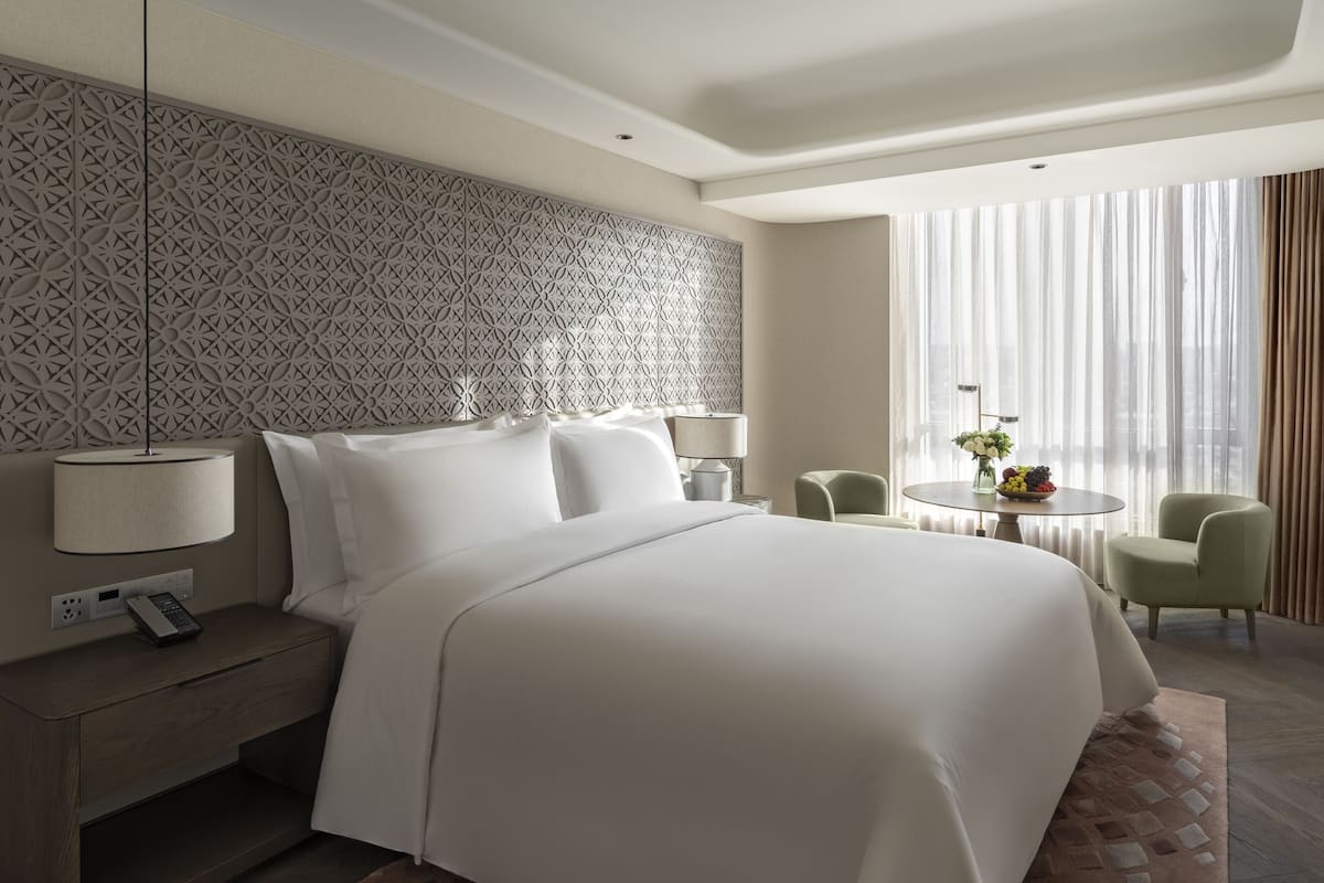 Premium bedding, minibar, in-room safe, blackout drapes