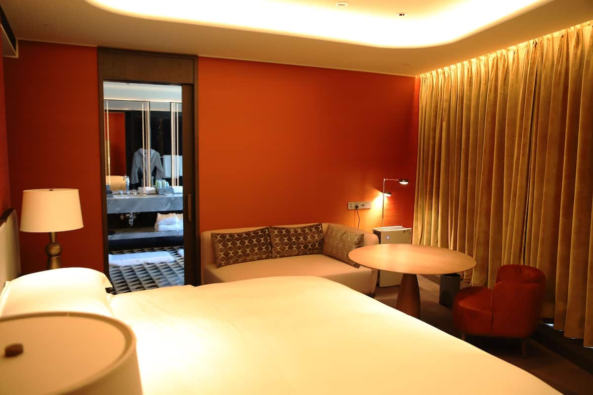 Premium bedding, minibar, in-room safe, blackout drapes