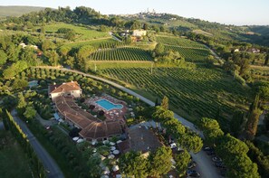 Aerial view - Hotel Sovestro (San Gimignano)