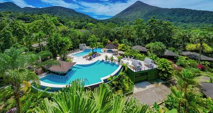 Hotel Lomas del Volcán