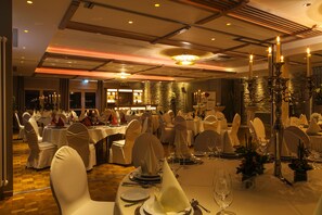 Bar (on property) - Hotel Backenkoehler (Ganderkesee)