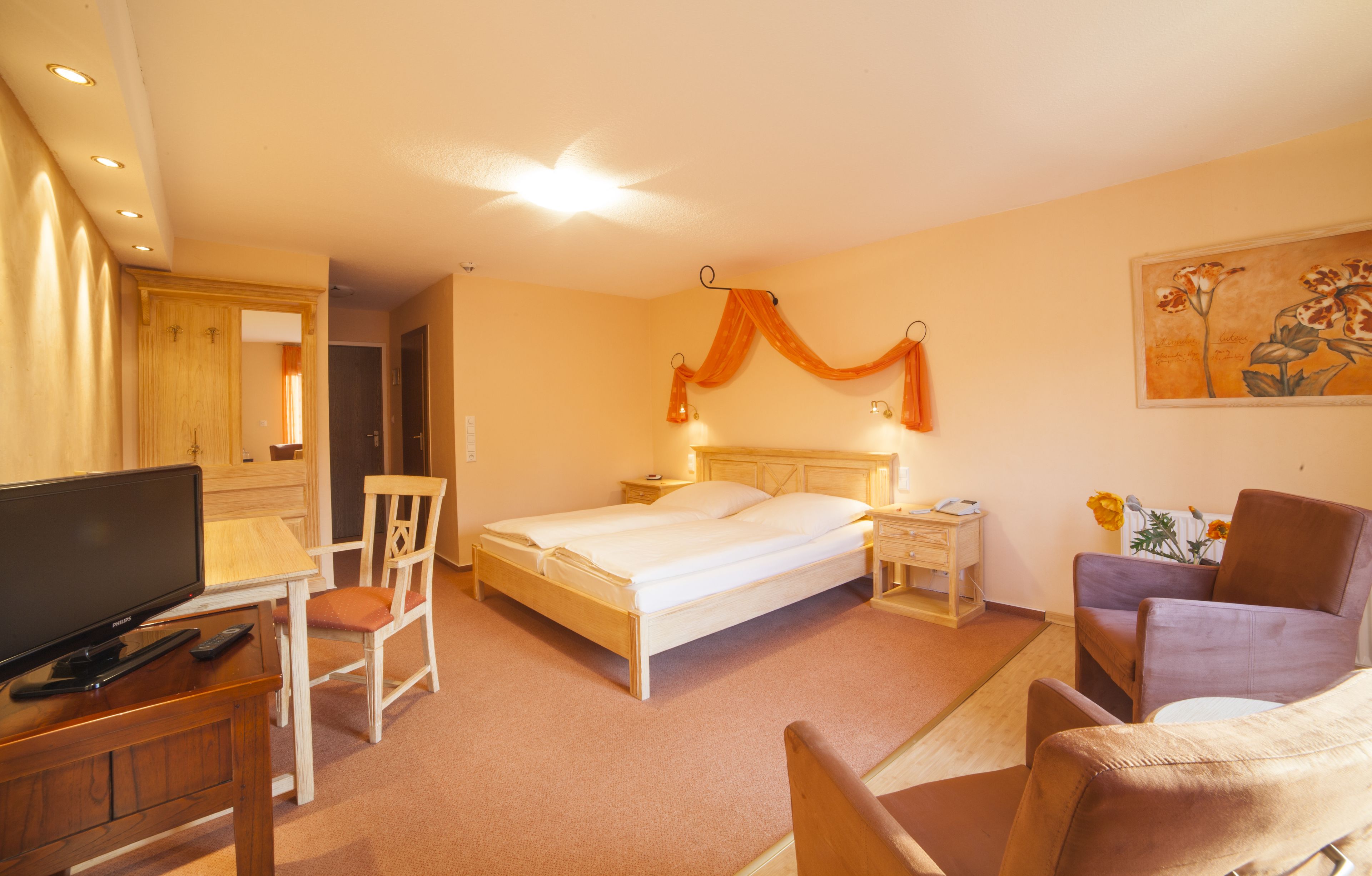 in-room safe, individually decorated, individually furnished, desk