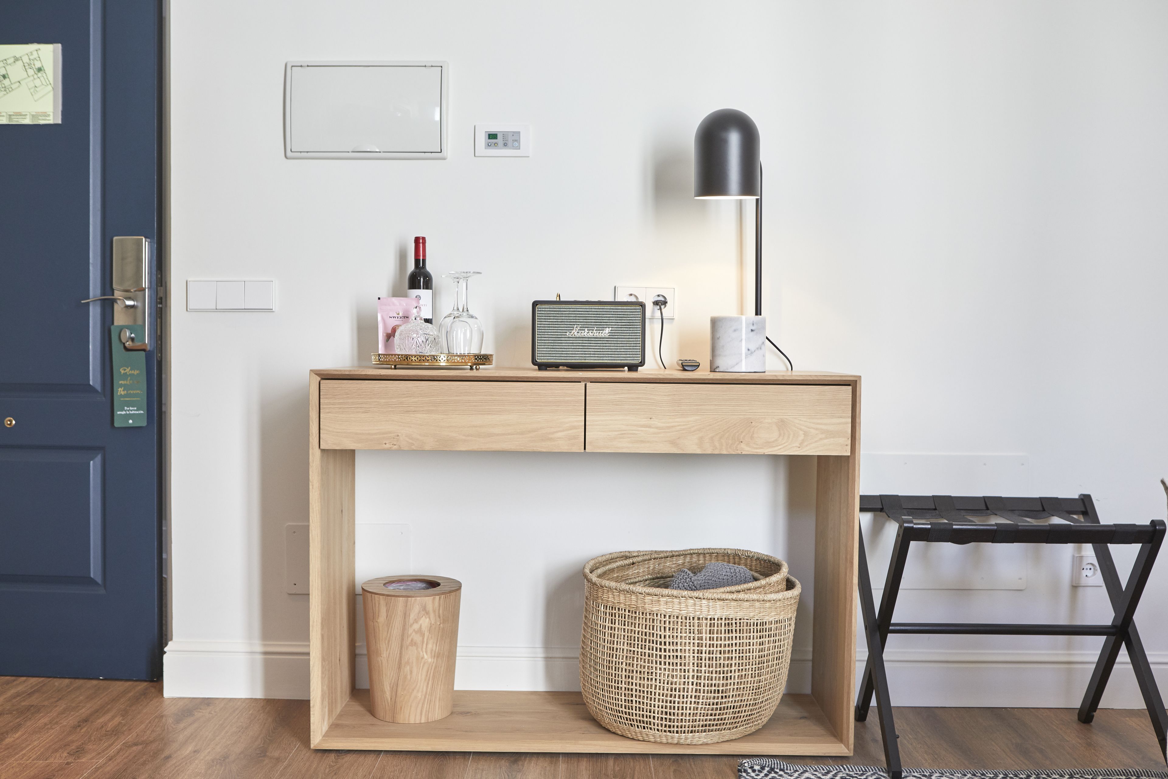 premium bedding, down duvets, minibar, in-room safe