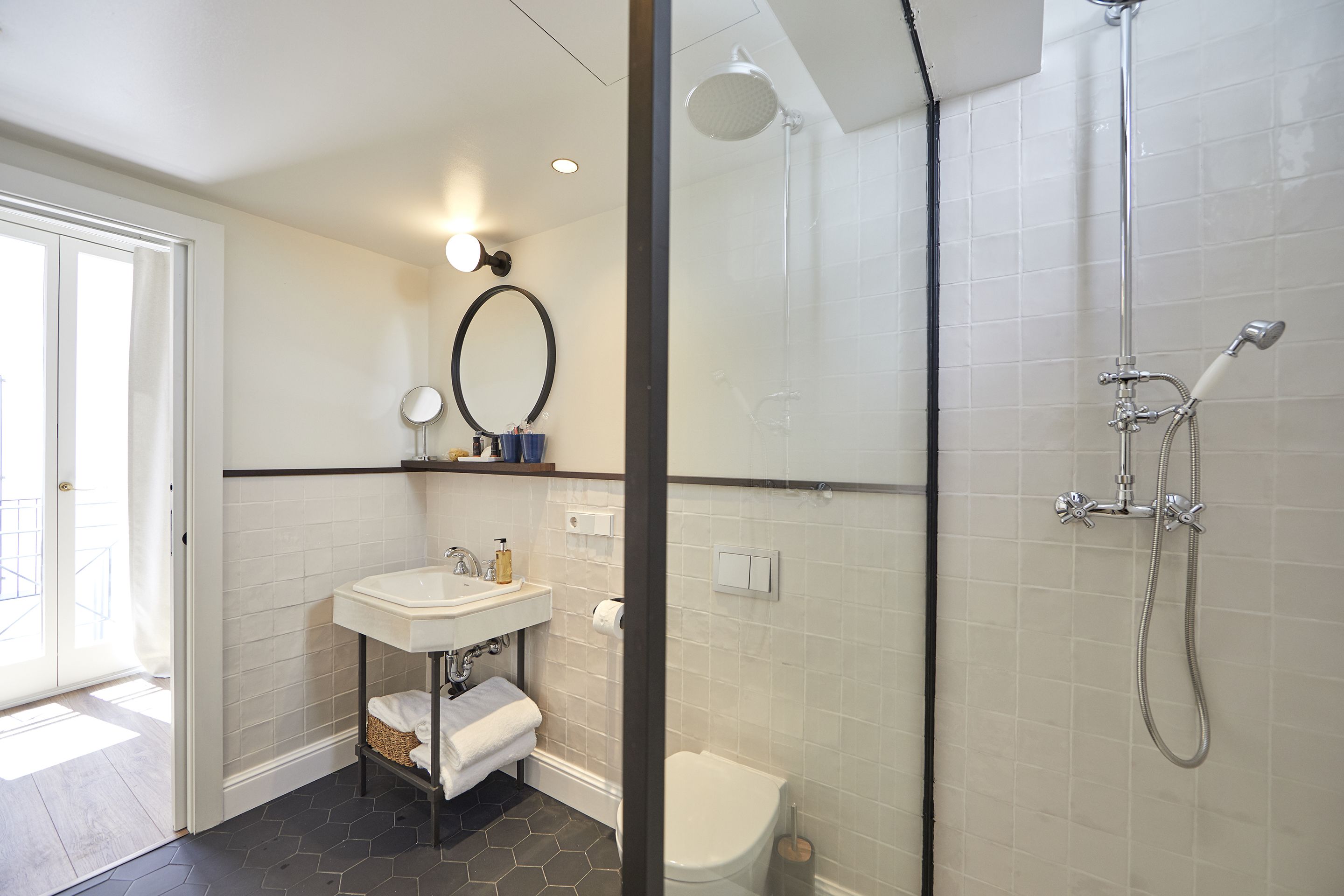 premium bedding, down duvets, minibar, in-room safe