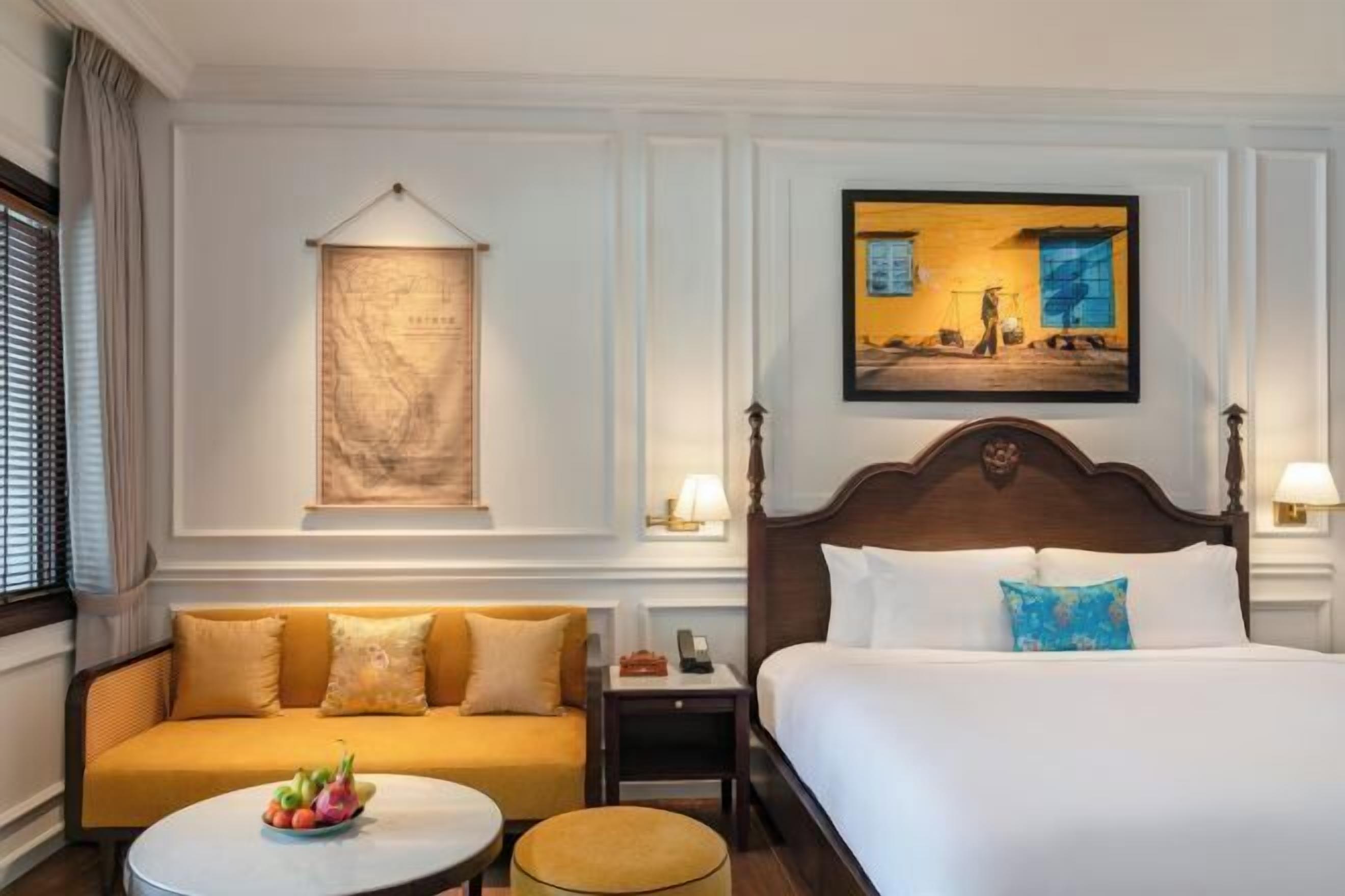 Minibar, in-room safe, individually decorated, individually furnished