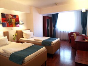 Standard Twin Room, 2 Katil Bujang (Single) | Pemandangan dari bilik