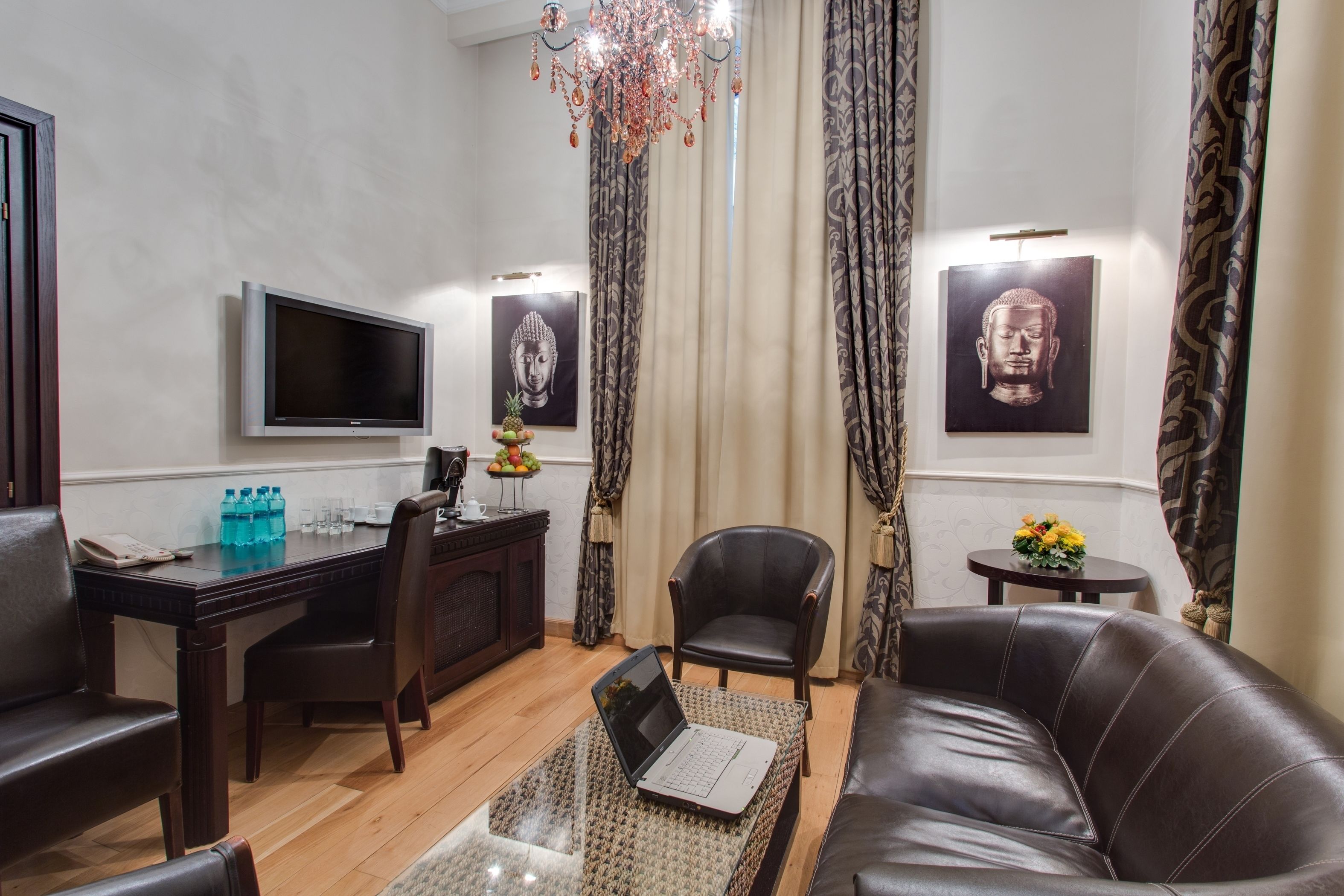 Foto - MOXA Bucharest Boutique Hotel