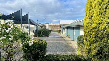 Fachada de la propiedad