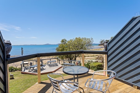 Standard Double Room, Non Smoking, Balcony | Water view