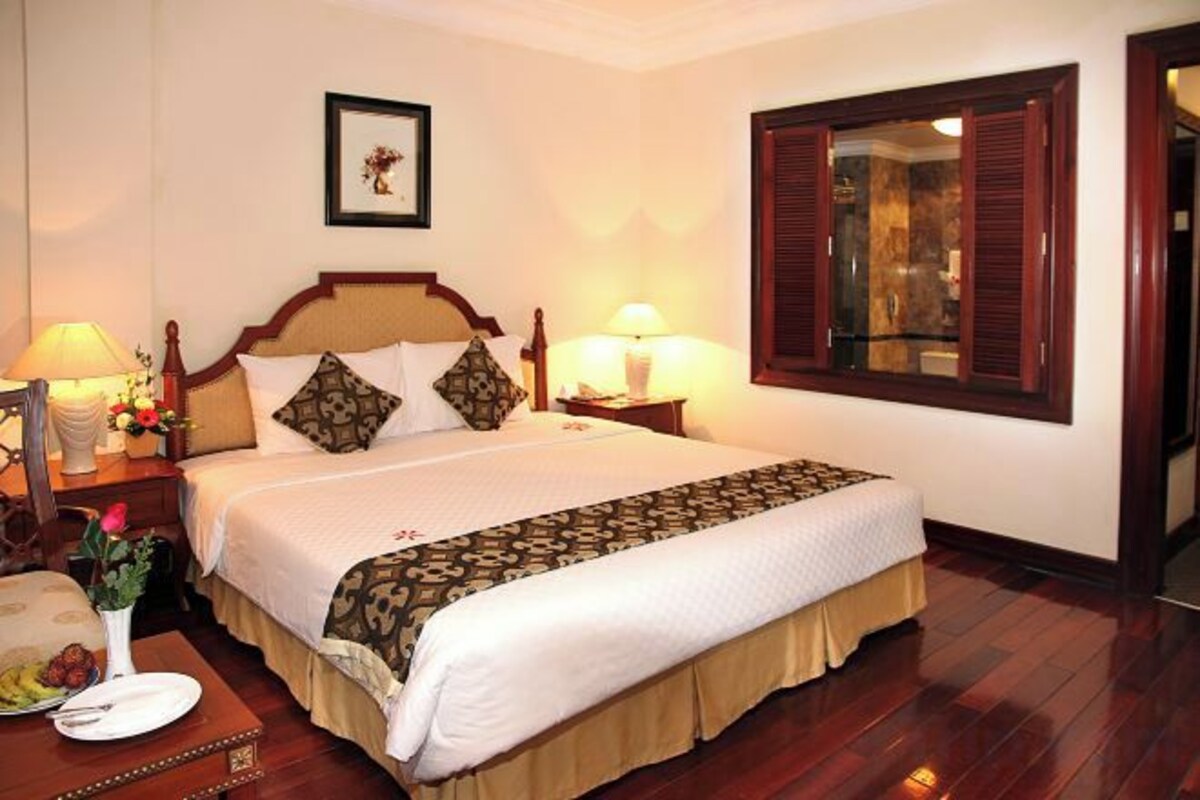 Premium Deluxe Double Room with City View