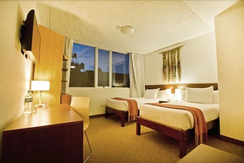 Tierra Viva Puno Plaza