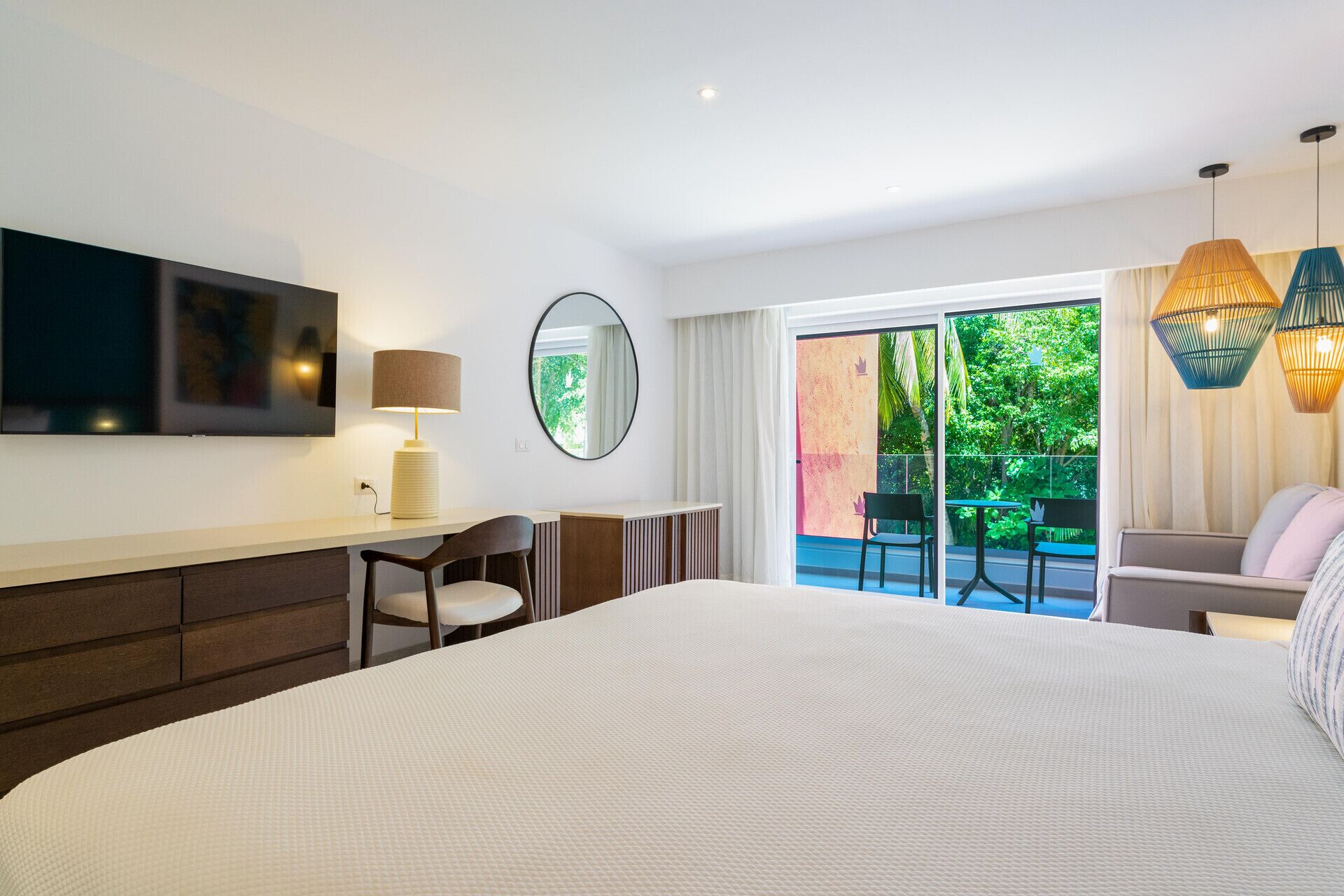 Free minibar, in-room safe, iron/ironing board, free cribs/infant beds