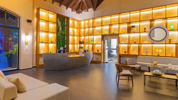 Espace de soins pour les couples, sauna, bain à remous, hammam
