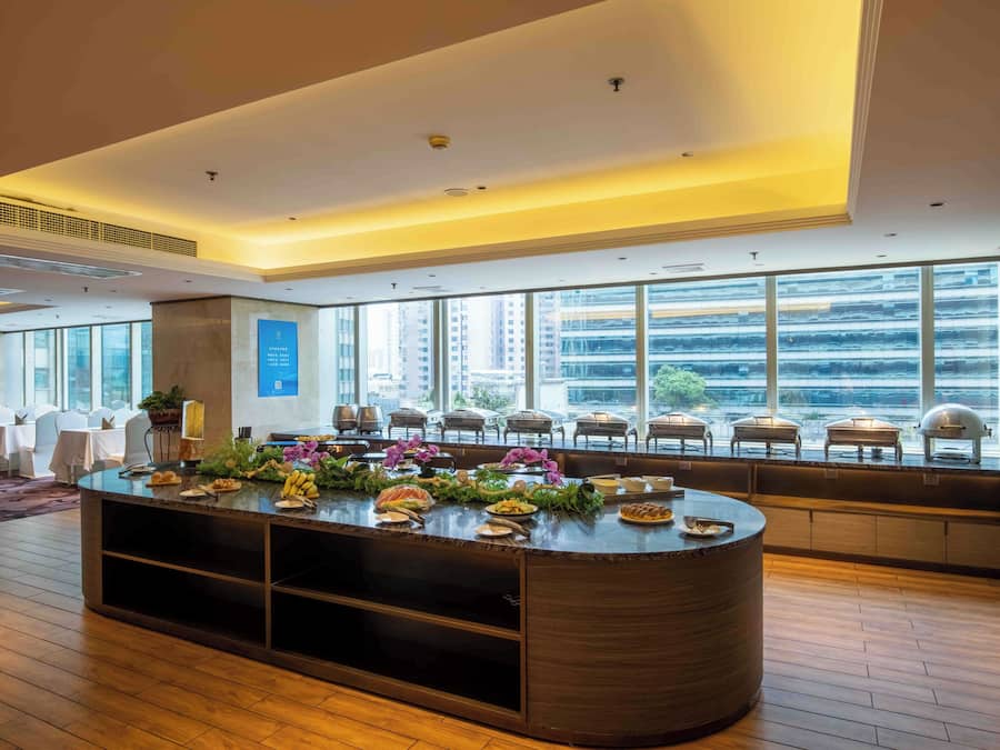 Daily buffet breakfast for a fee