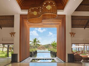 Lobby - Avani Quy Nhon Resort (Quy Nhon)