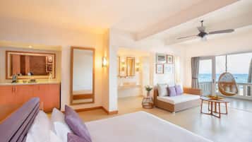 Suite júnior, vistes a l'oceà | 1 dormitori, roba de llit d'alta qualitat, cobrellits i minibar