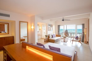 AVANI Junior Ocean Suite | Premium bedding, down comforters, minibar, in-room safe - Avani Quy Nhon Resort (Quy Nhon)