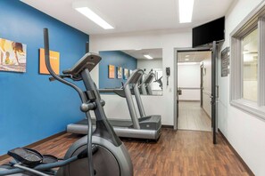 Fitness facility - Comfort Suites Elgin Northwest (Elgin)