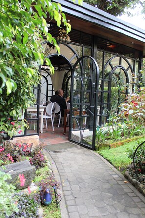 Free daily cooked-to-order breakfast - Mansión Alcázar Boutique Hotel (Cuenca)
