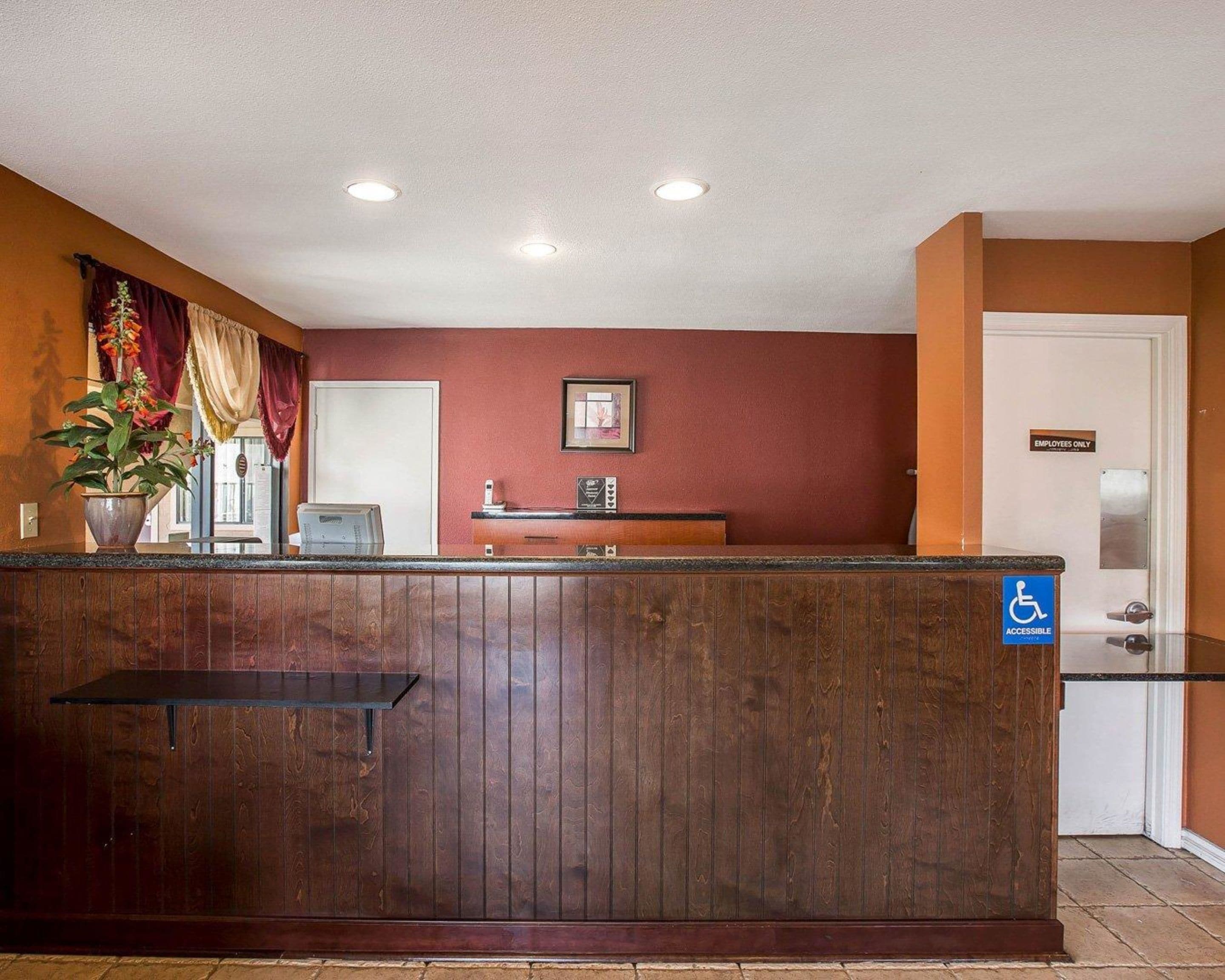Photo - Rodeway Inn Santee San Diego East