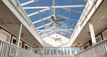 The Downtown, a Coast Hotel